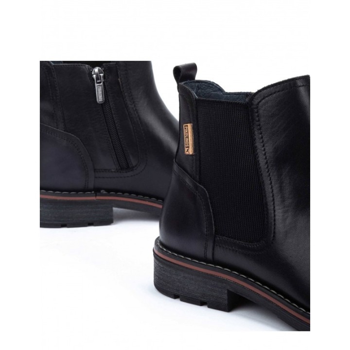 PIKOLINOS Botines Chelsea Negros