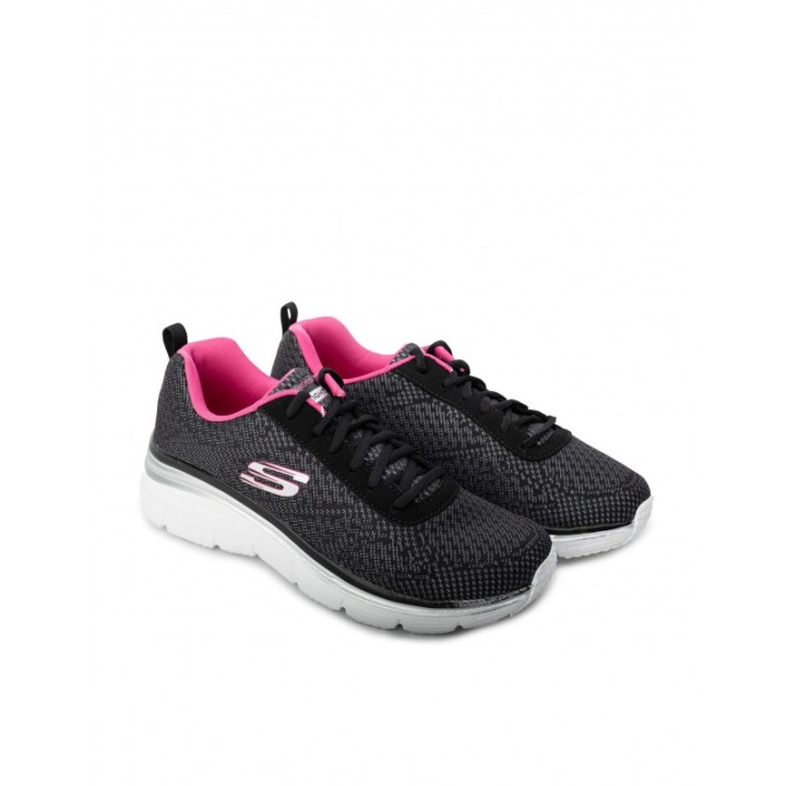 SKECHERS Deportivas Fashion Fit Negras